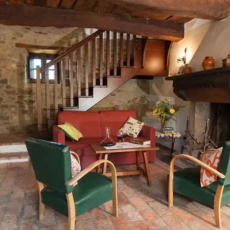 Pilari Intera Corgna