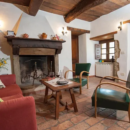 Alloggio per agriturismo Pilari Intera Corgna