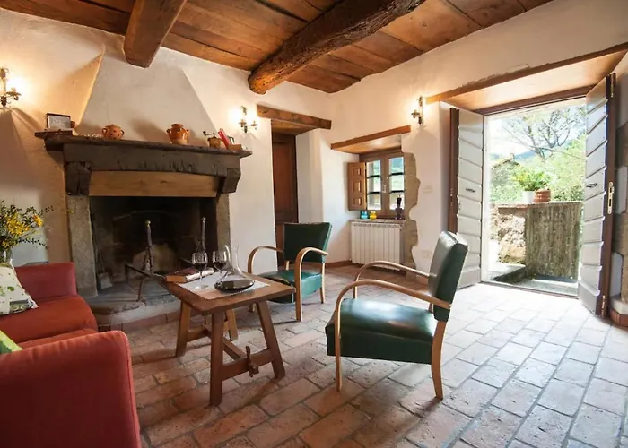 农家乐 Pilari Intera