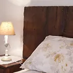 Pilari Intera Corgna