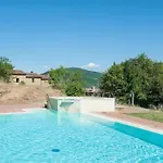Pilari Intera * Corgna